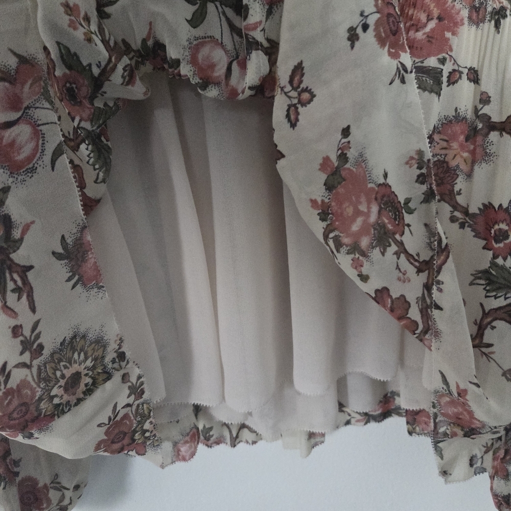 Wilfred Off The Shoulder Floral Top - Picture 9 of 11
